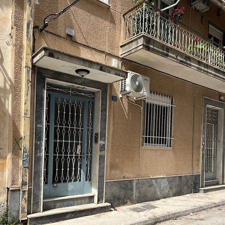 Ζεστή Φωλίτσα Στο Κέντρο. Apartment Athens Ngoại thất bức ảnh